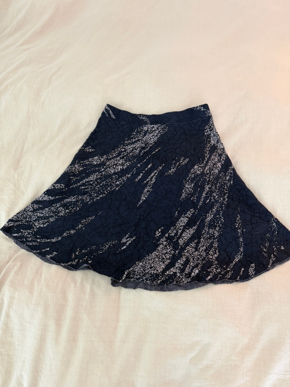 BCBG MaxAzaria Women Knit pull on skirt